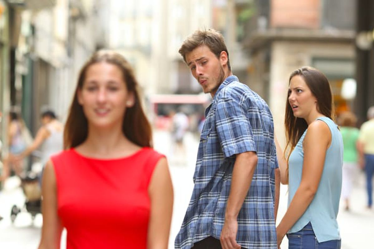 Distracted Boyfriend meme about Live Tinted